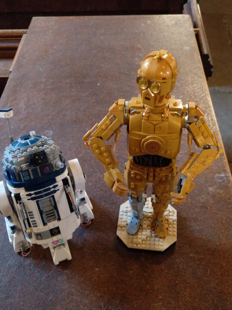 Build No. 2 Star Wars Characters